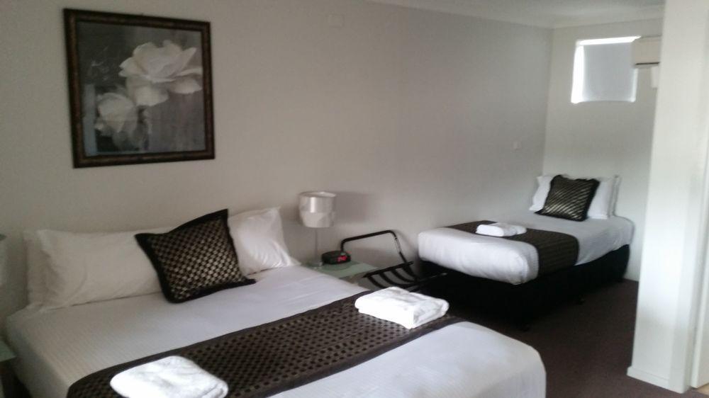 Econo Lodge Chaparral Motel Ballina Extérieur photo