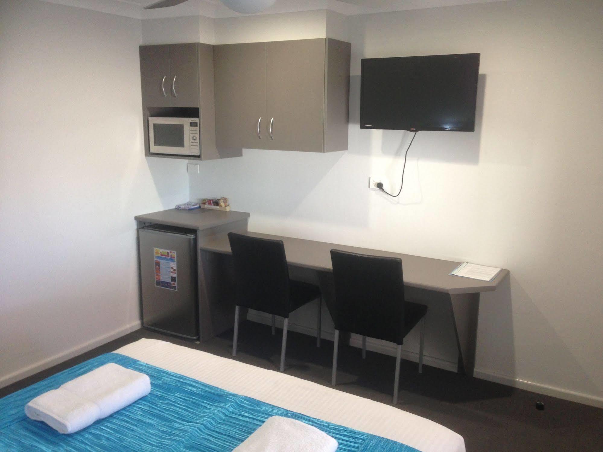 Econo Lodge Chaparral Motel Ballina Extérieur photo