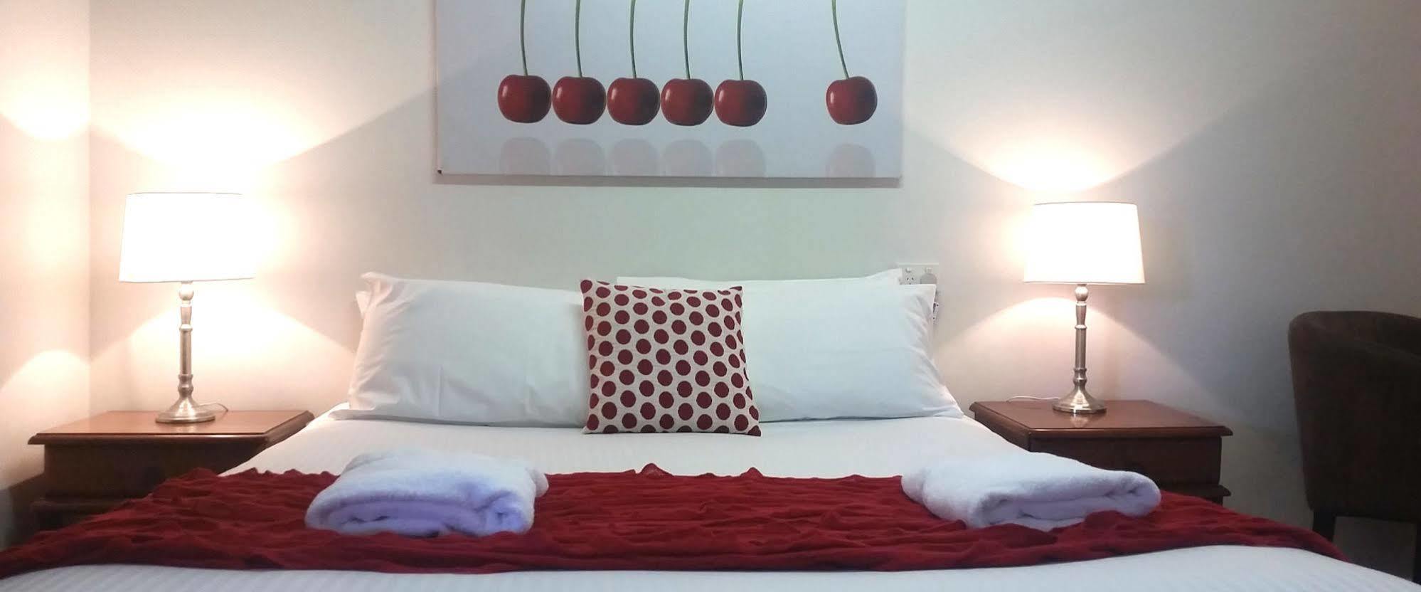 Econo Lodge Chaparral Motel Ballina Extérieur photo